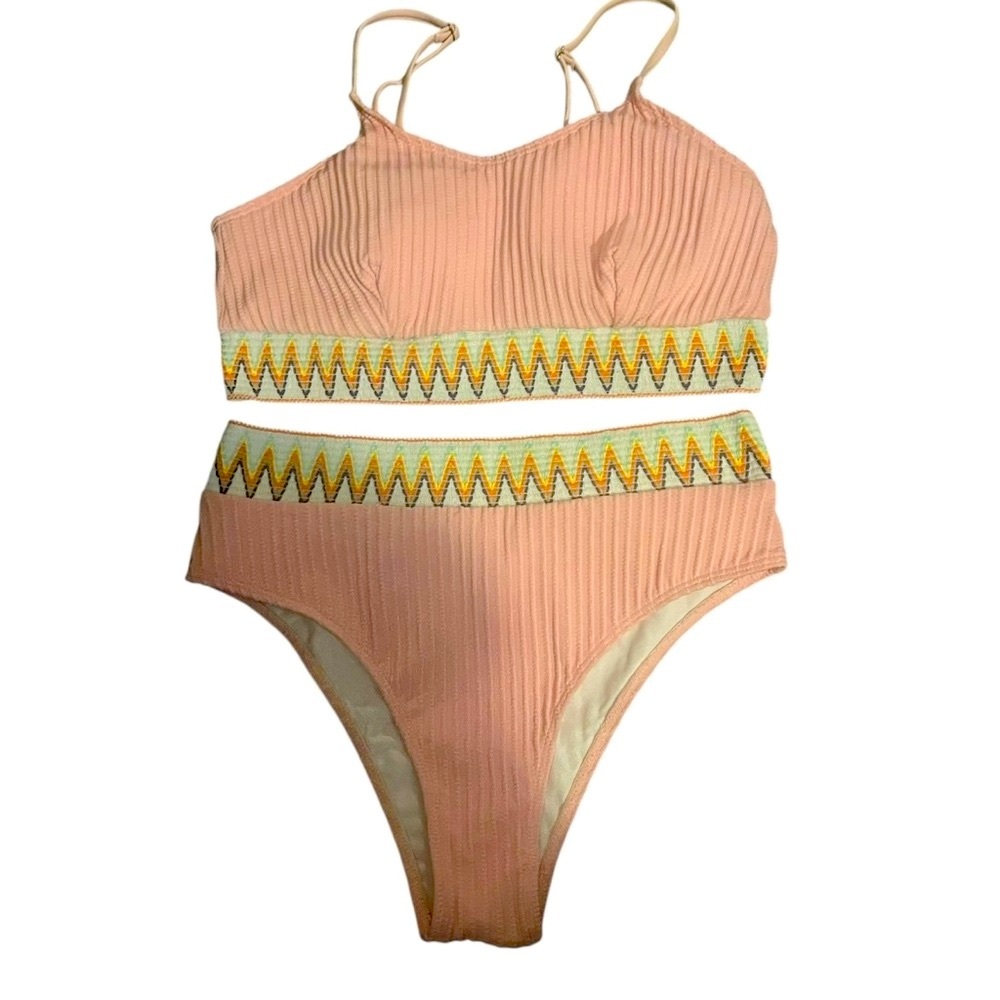 Elerevyo Women's Ribbed High Waist Bikini Swimsuit - Picture 3 of 11
